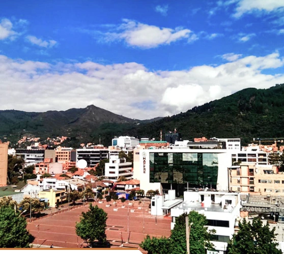 slider-f-vistas-ciudad-proyecto-avanti-96-constructora-alianza
